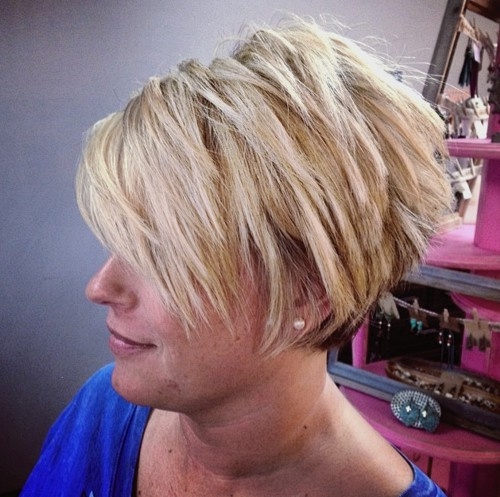 chopped blonde pixie bob