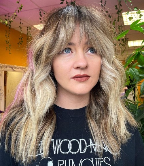 Mid-Length Wolf Cut with Shadow Roots Long Shaggy Hair with Front Highlights