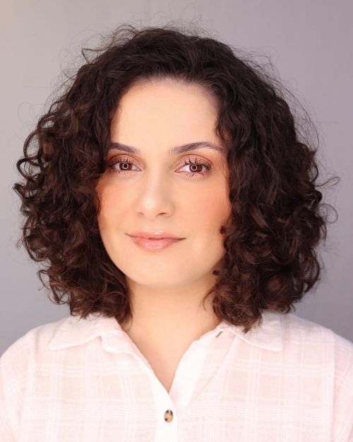 Classic Shoulder Length Curly Bob Layered Shoulder Length Cut for Curly Hair