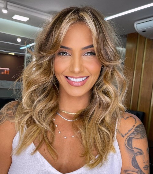 Long Curtain Bangs with Highlights Long Curtain Bangs with Highlights and Irregular Middle Part