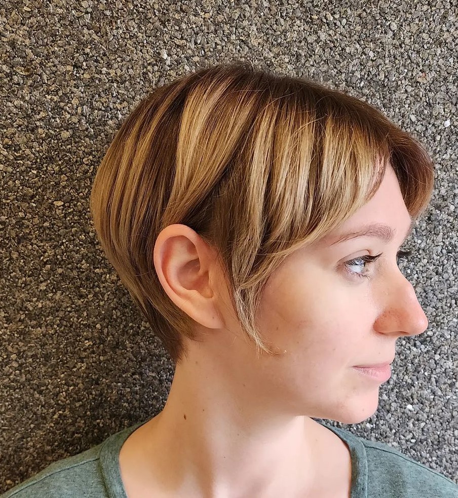 Cute Short Pixie Bob with Curtain Bangs Long Straight Pixie with Curtain Bangs