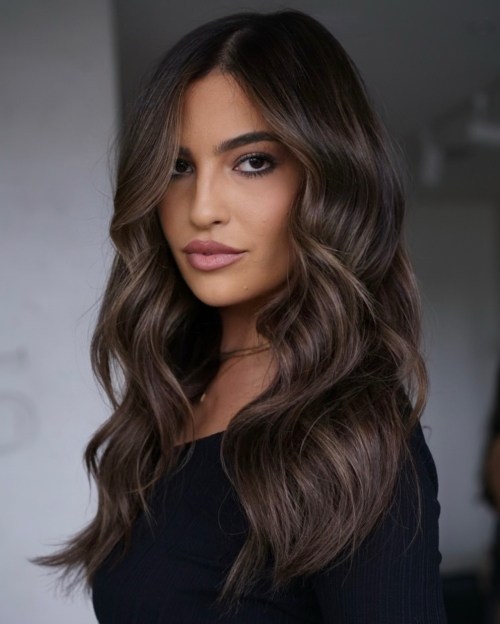 Subtle Glossy Chocolate Balayage