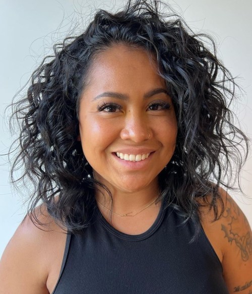 Loose Shoulder Length Waves Wavy Lob with Side Parting