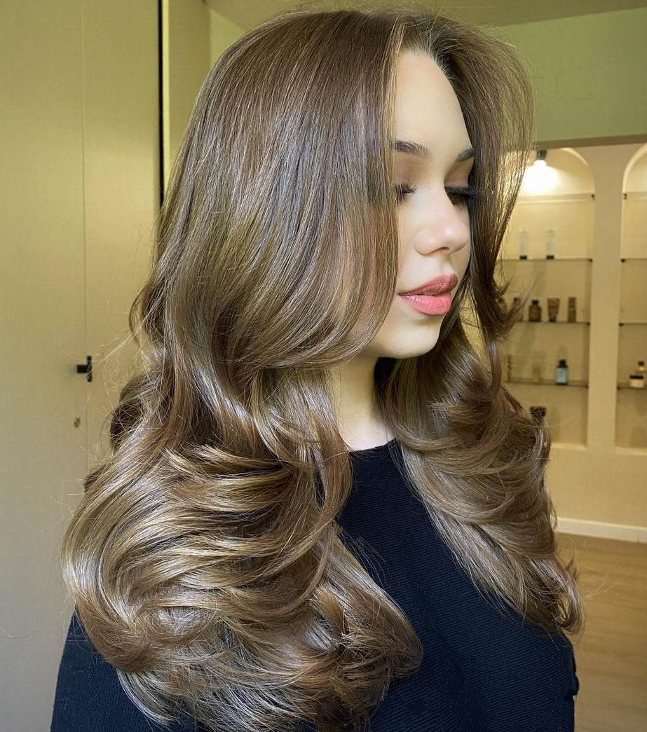 Rounded Layers with Long Curtain Bangs Ash Brown Locks with Chin Length Bangs