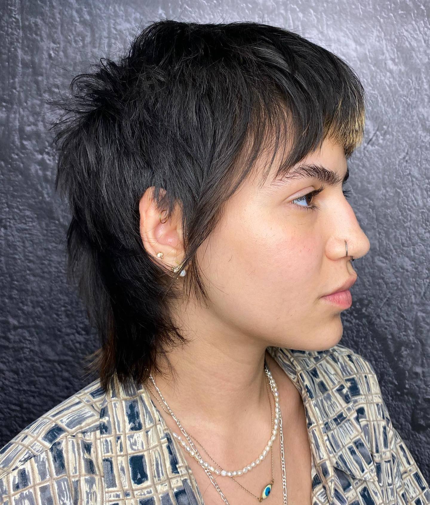 Baby Mullet for Thin Hair Types Neck Length Mullet with Feathered Bangs