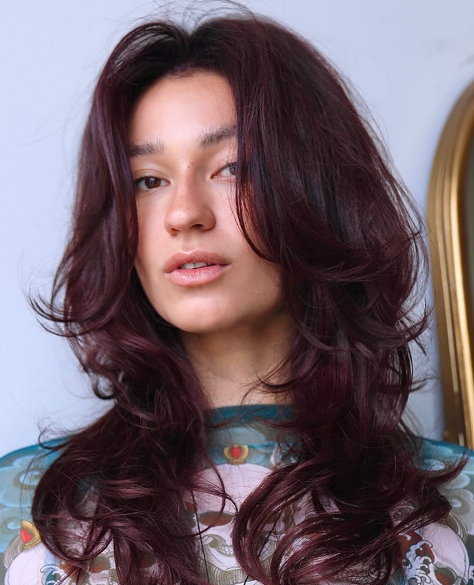 Mid-Length Bouncy Butterfly Hairstyle