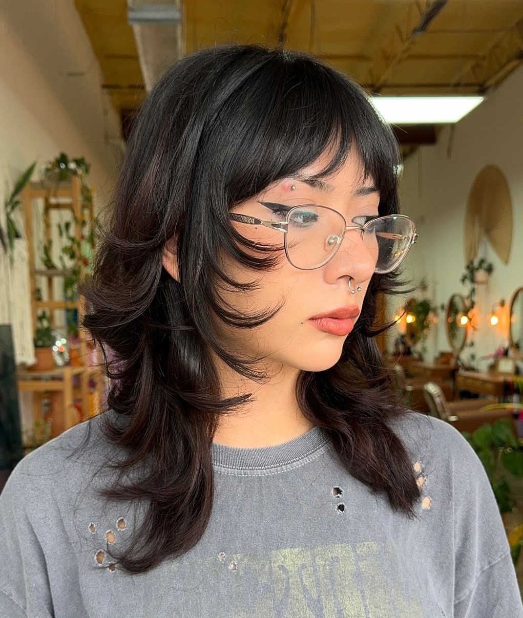 Face-Framing Layers Haircut Face-Framing Wolf Cut