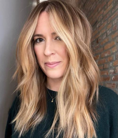 Shaggy Caramel Bronde Lob to Look Younger