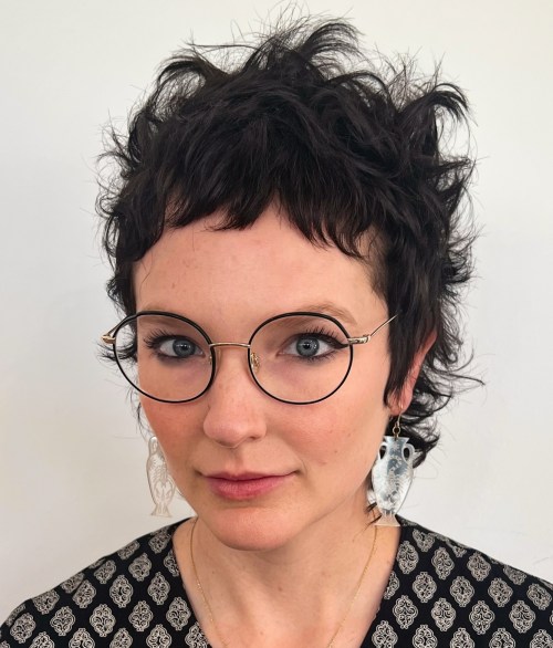 Short Feathered Bedhead Mullet