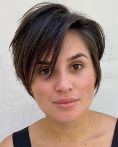32 Stunning Ways to Style a Pixie Cut for Round Face Shapes