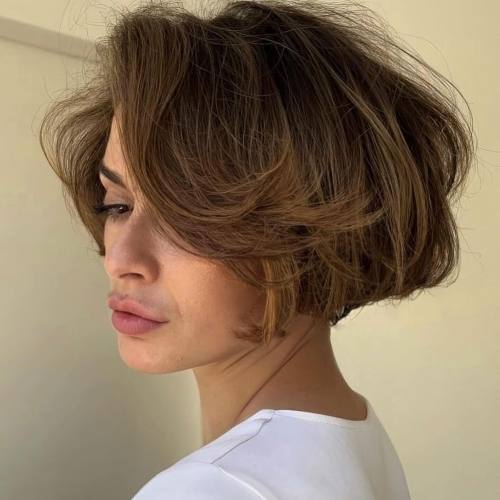 Voluminous Disheveled Bob Crop