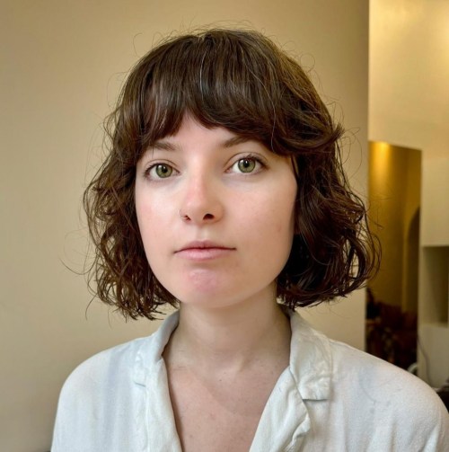 Scrunched Wavy Bob with Bangs