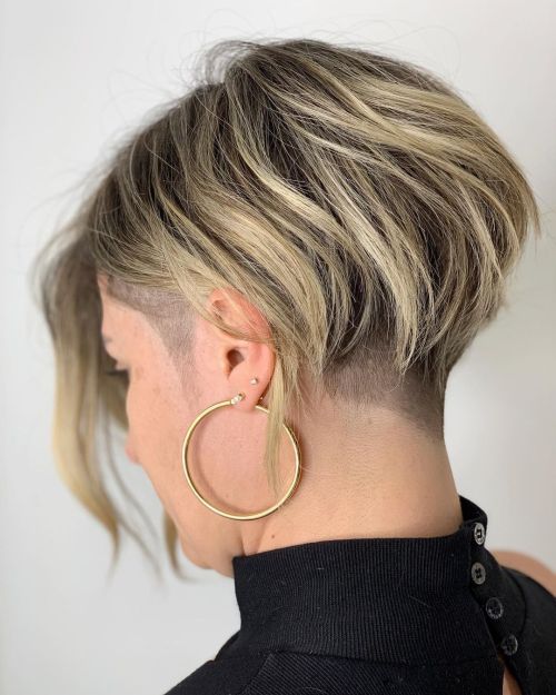 Highlighted Long Pixie Bob with Undercut Undercut Pixie-Bob with Long Front