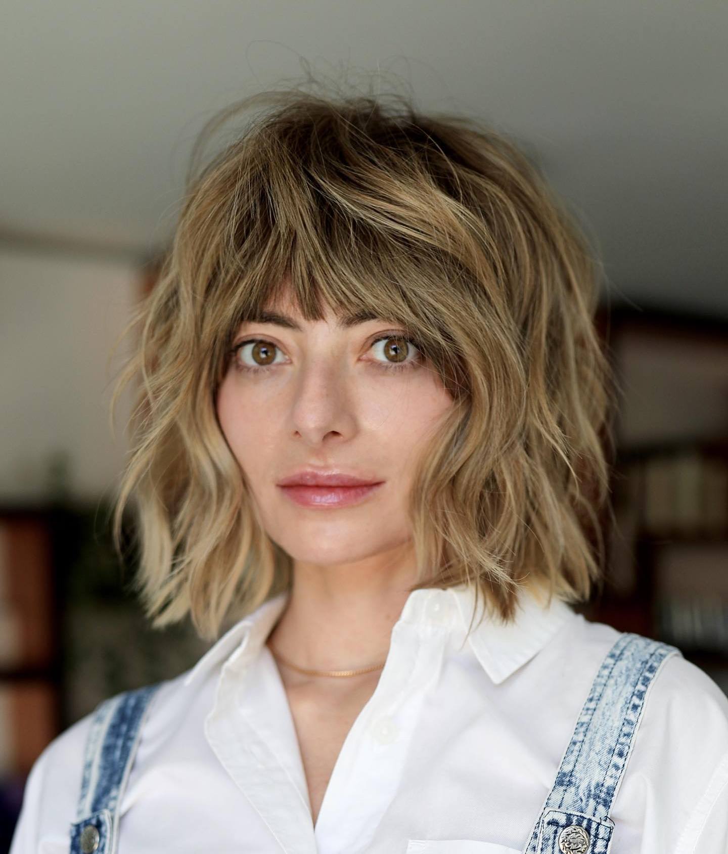 Short Shag for Thick Wavy Hair Thick Wolf Cut Hair with Shaggy Layers